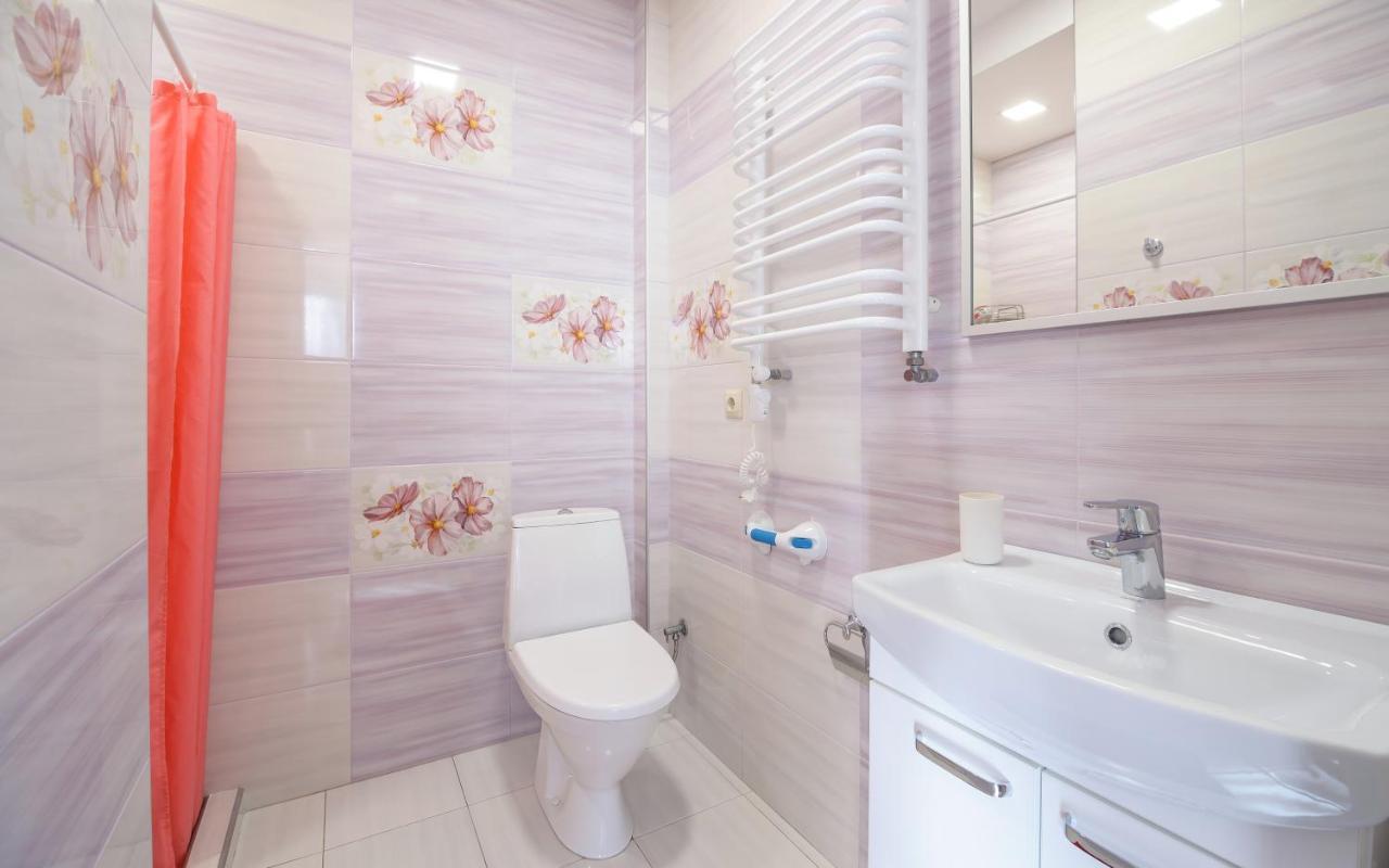 Colored Balloons - 3 Bedrooms, 3 Bathrooms, Equipped Large Apartments Lviv Exterior foto