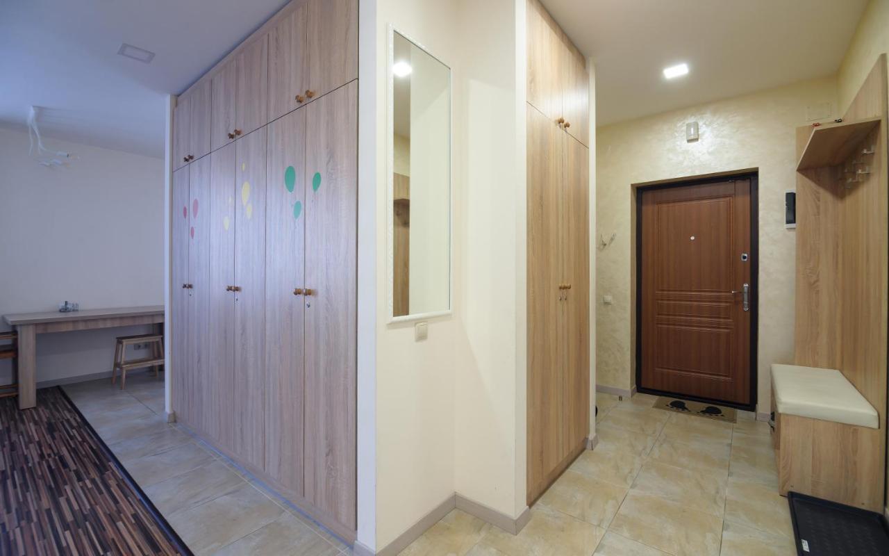 Colored Balloons - 3 Bedrooms, 3 Bathrooms, Equipped Large Apartments Lviv Exterior foto