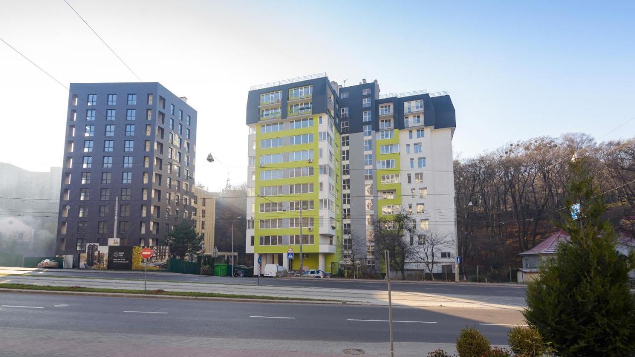 Colored Balloons - 3 Bedrooms, 3 Bathrooms, Equipped Large Apartments Lviv Exterior foto